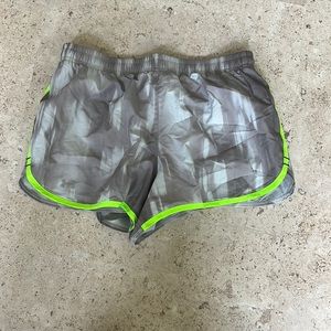 under armour grey shorts with adjustable waistband, pocket, and liner